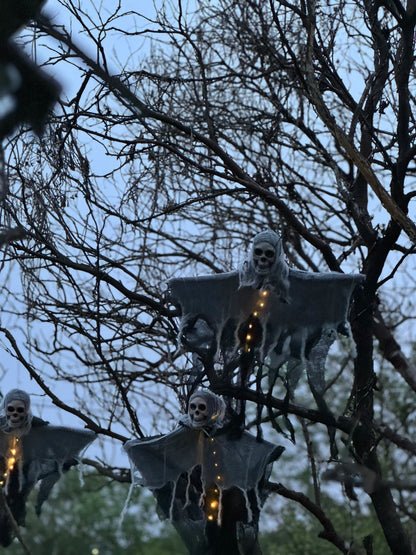 Halloween Skeleton Ghost Decoration Ghost with LED Halloween decoration LED String Lights for Outdoor Use in Gardens